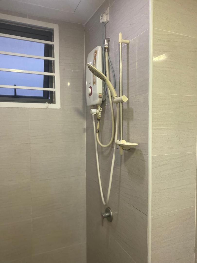 Vista Alam Roomstay Homestay Shah Alam Exteriör bild