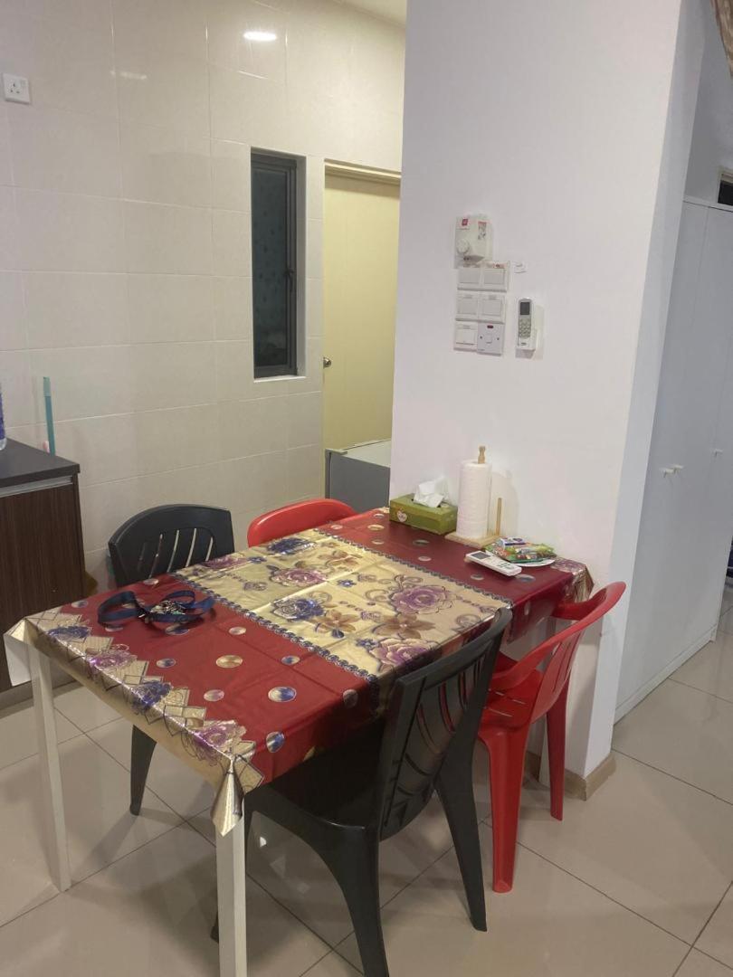 Vista Alam Roomstay Homestay Shah Alam Exteriör bild