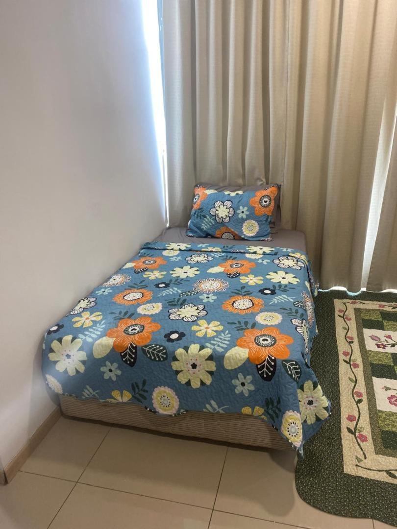 Vista Alam Roomstay Homestay Shah Alam Exteriör bild