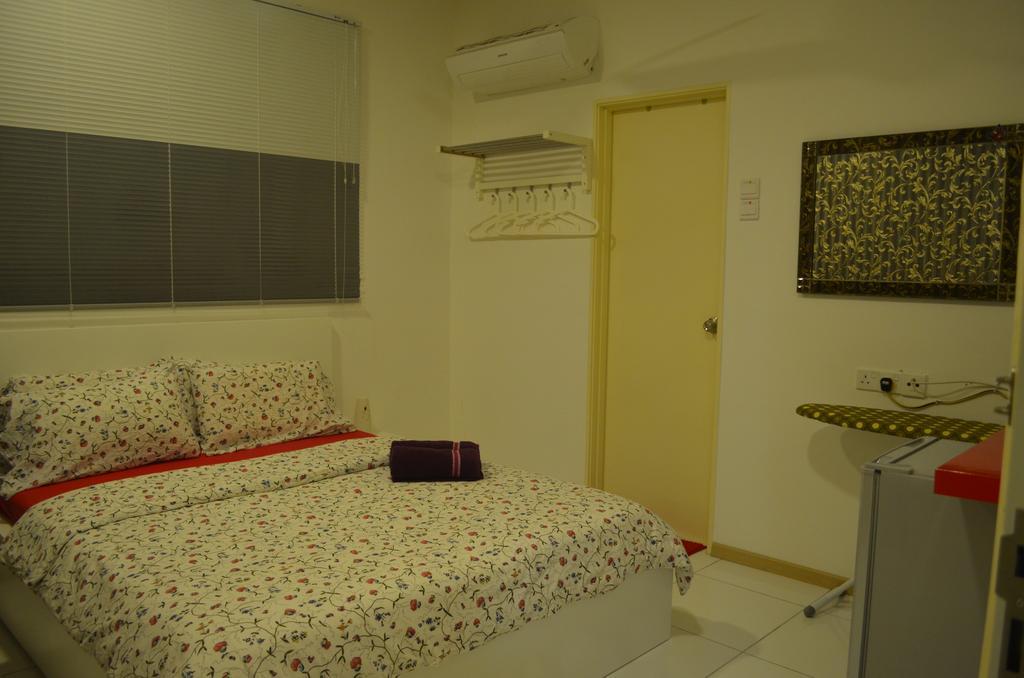 Vista Alam Roomstay Homestay Shah Alam Exteriör bild