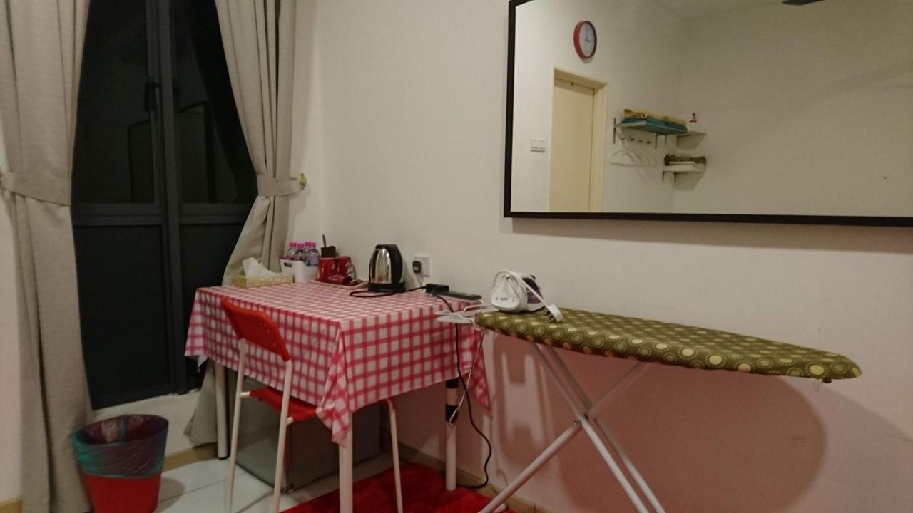 Vista Alam Roomstay Homestay Shah Alam Exteriör bild