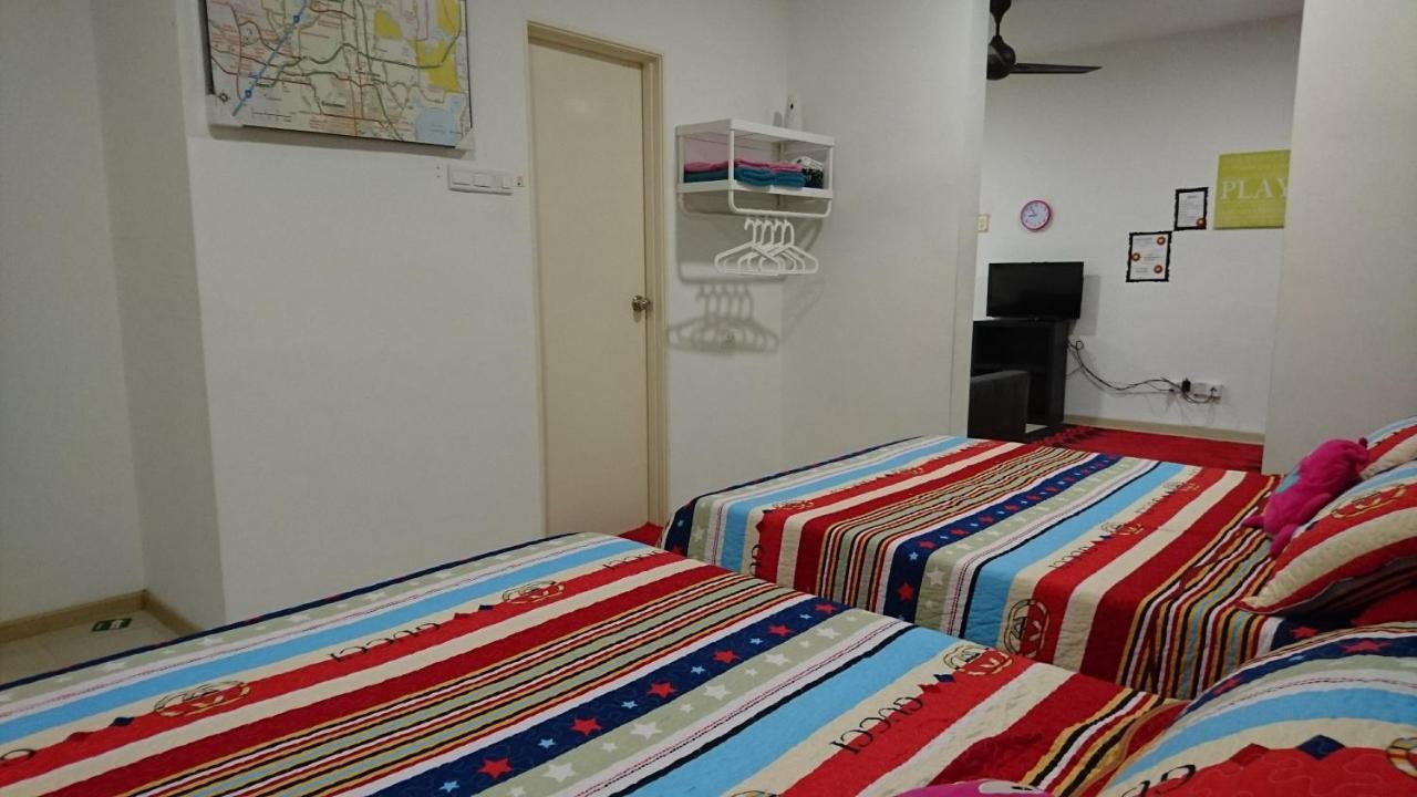 Vista Alam Roomstay Homestay Shah Alam Exteriör bild